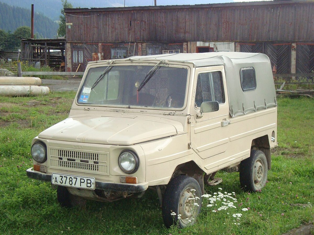 A LuAZ vehicle in Verkhovyna, Ukraine